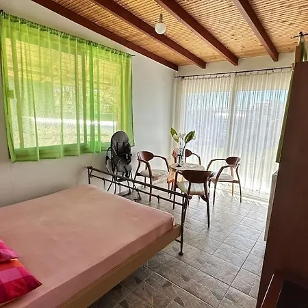 Vakantiehuis Xiropotami House